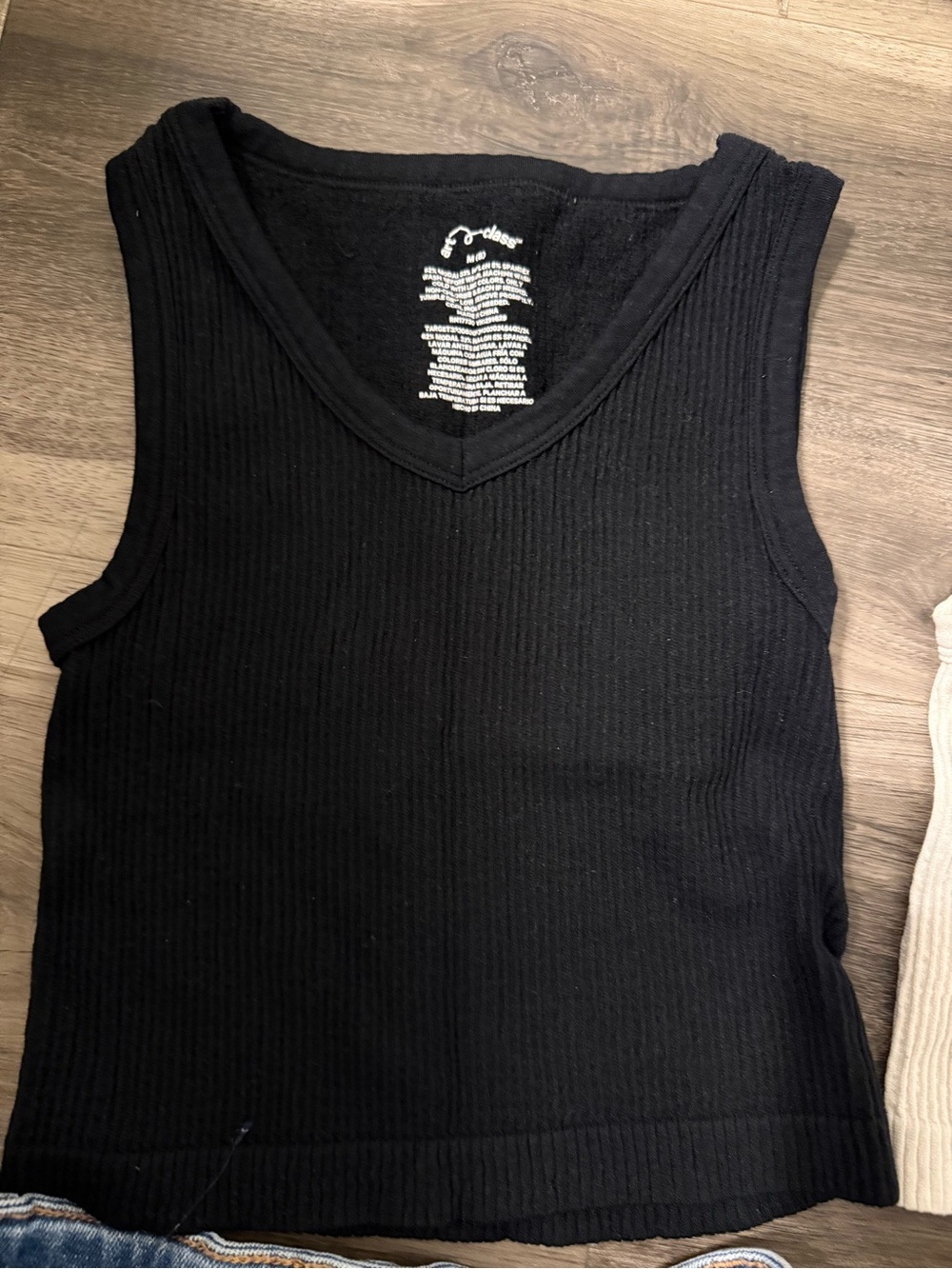 Tank top bundle - Picture 3 of 4